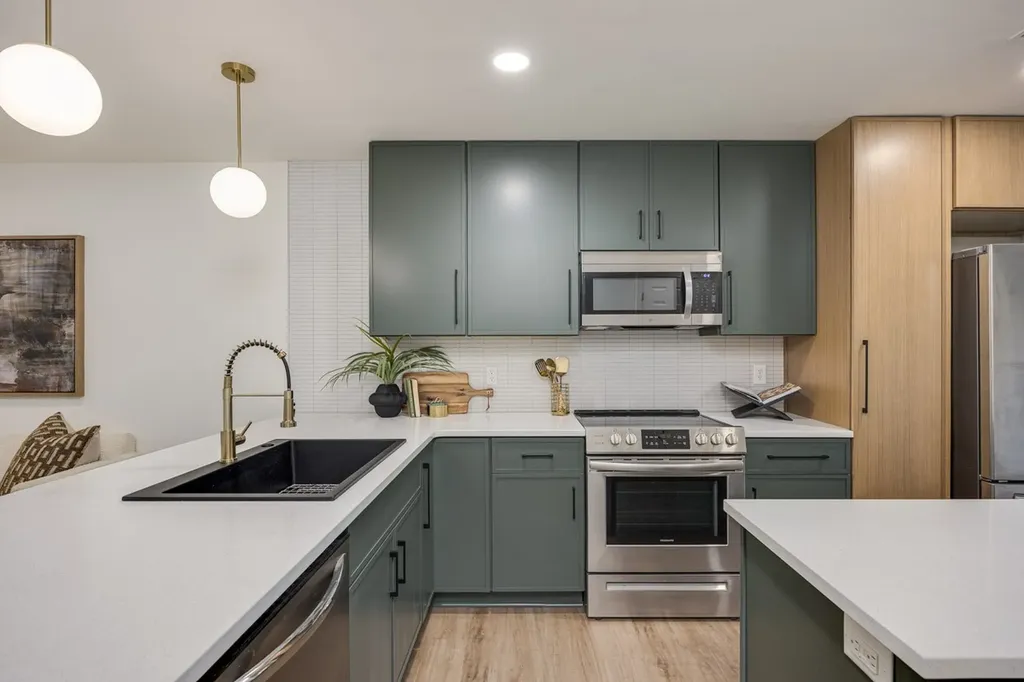 682 Flintlock Court Nashville TN 37217