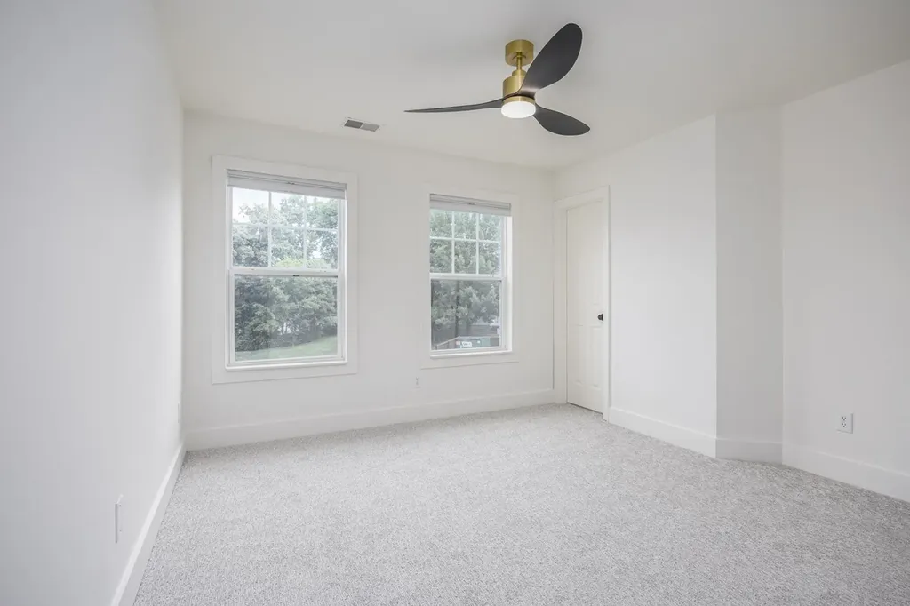 682 Flintlock Court Nashville TN 37217
