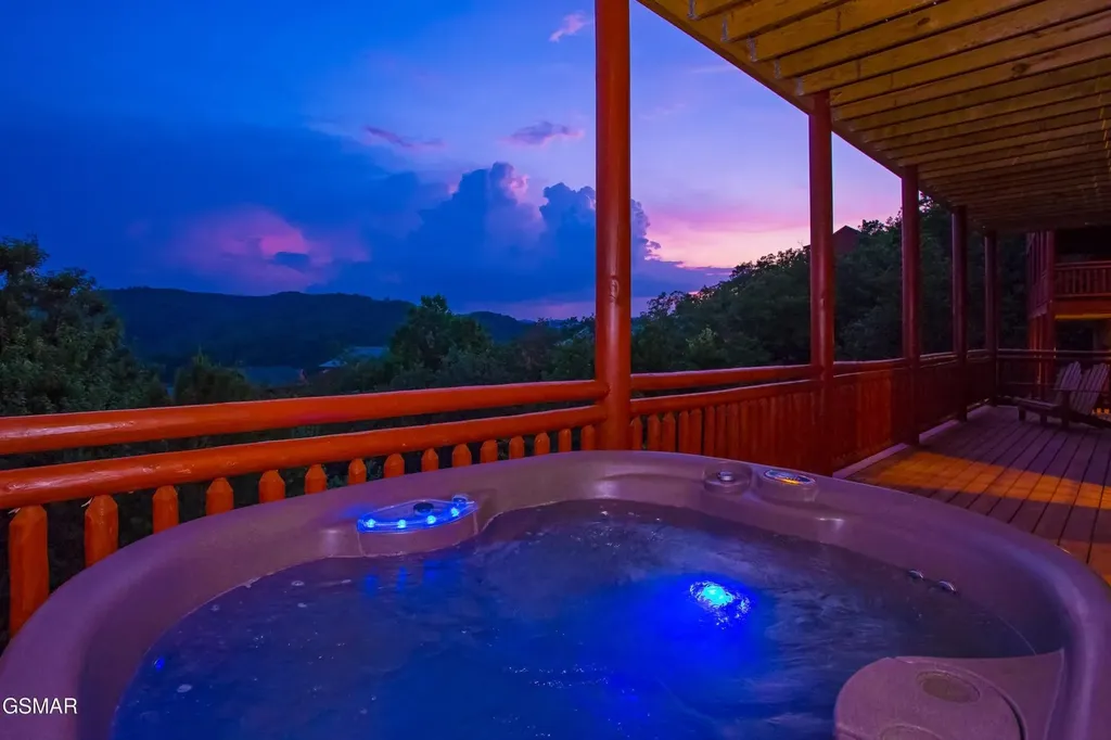 3270 Lonesome Pine Way Sevierville TN 37862