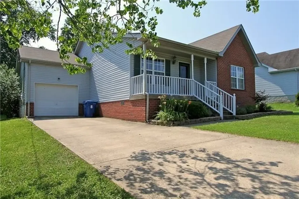 824 Stone Hedge Court Old Hickory TN 37138