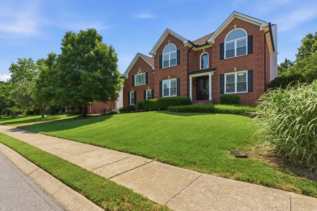 108 Crooked Creek Lane Hendersonville TN 37075