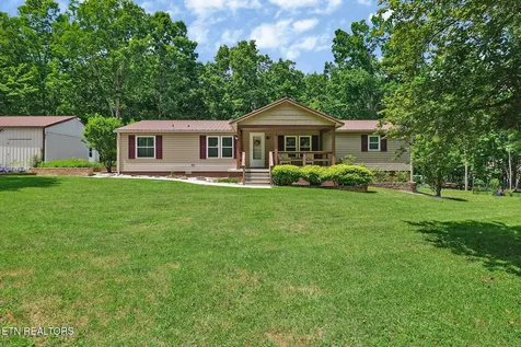 149 Vandever Lane Crossville TN 38572