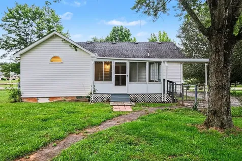 2011 Sugartree Drive Murfreesboro TN 37129