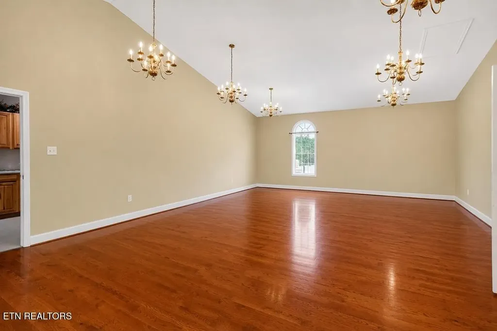 67 Woodlands Court Crossville TN 38571