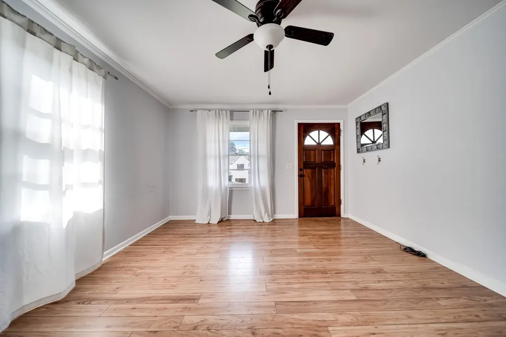 6209 Laramie Avenue Nashville TN 37209