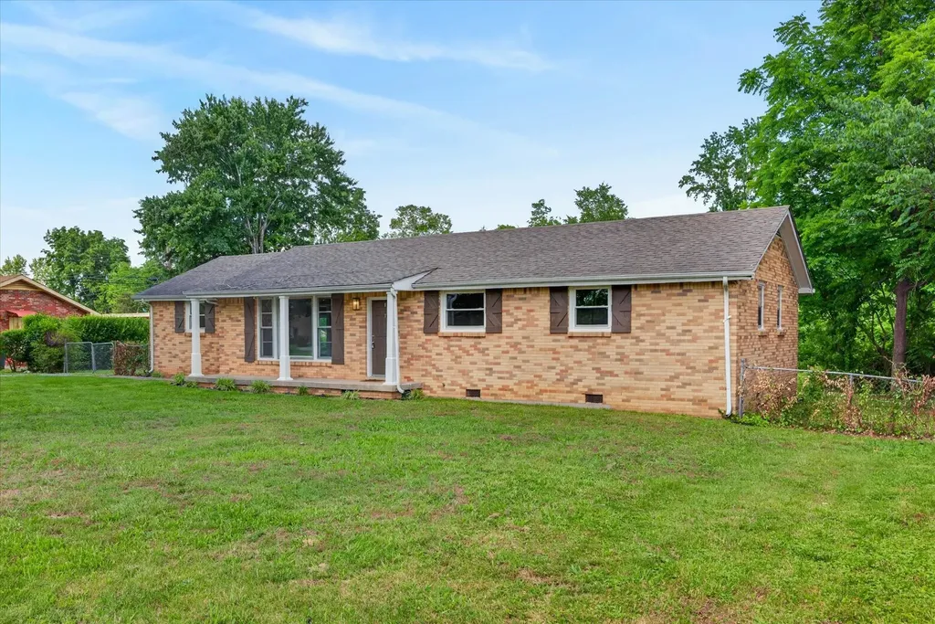 422 Burch Road Clarksville TN 37042