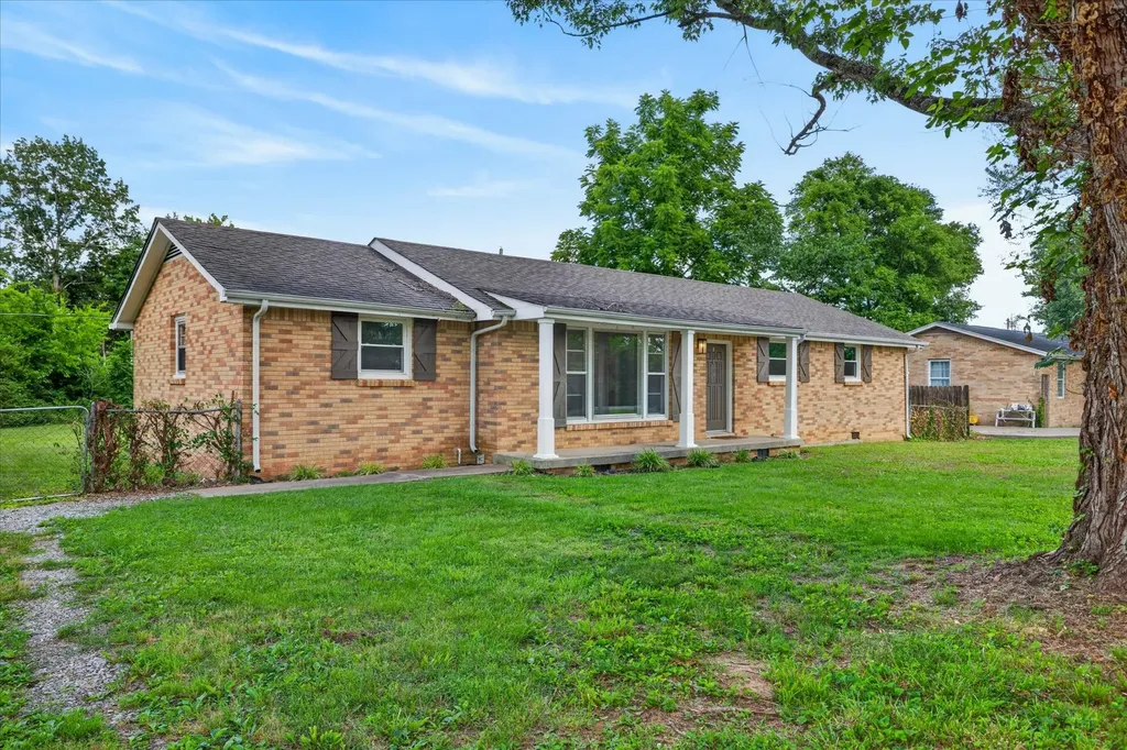422 Burch Road Clarksville TN 37042