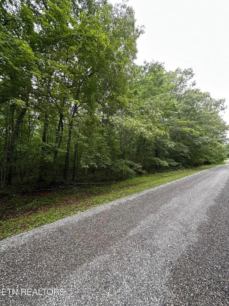 935 Veho Circle Crossville TN 38572