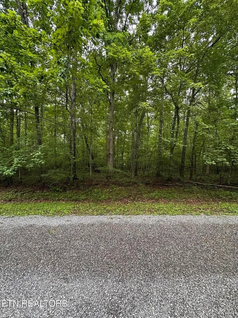 935 Veho Circle Crossville TN 38572