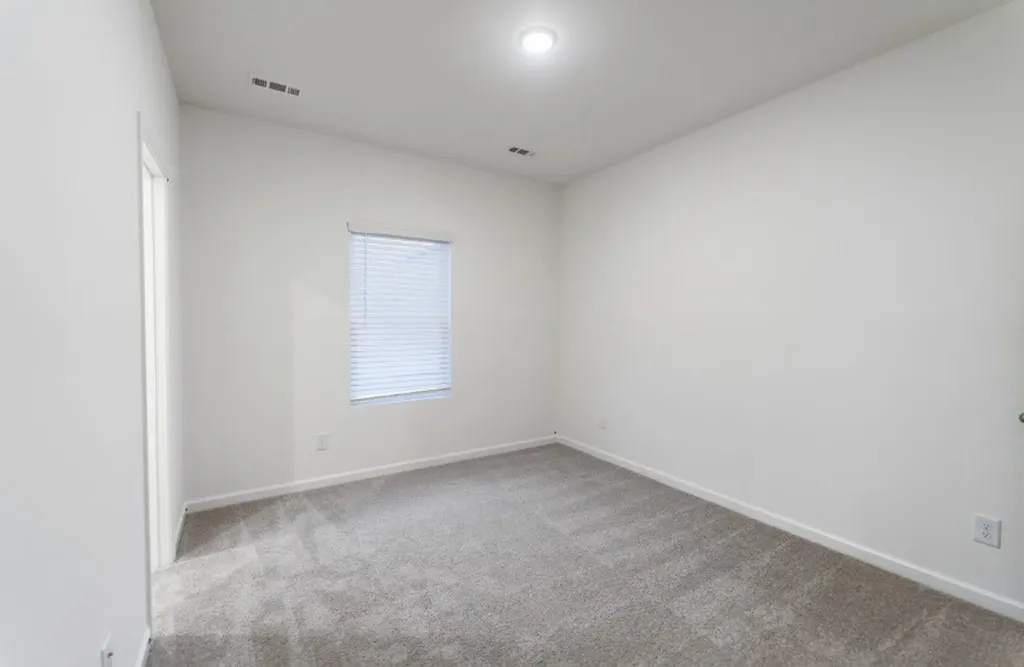 95 Stonehenge Circle, NW Manchester TN 37355