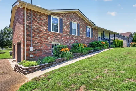 416 Wadebrook Drive Gallatin TN 37066