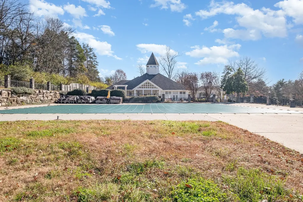 512 Crofton Park Lane Franklin TN 37069