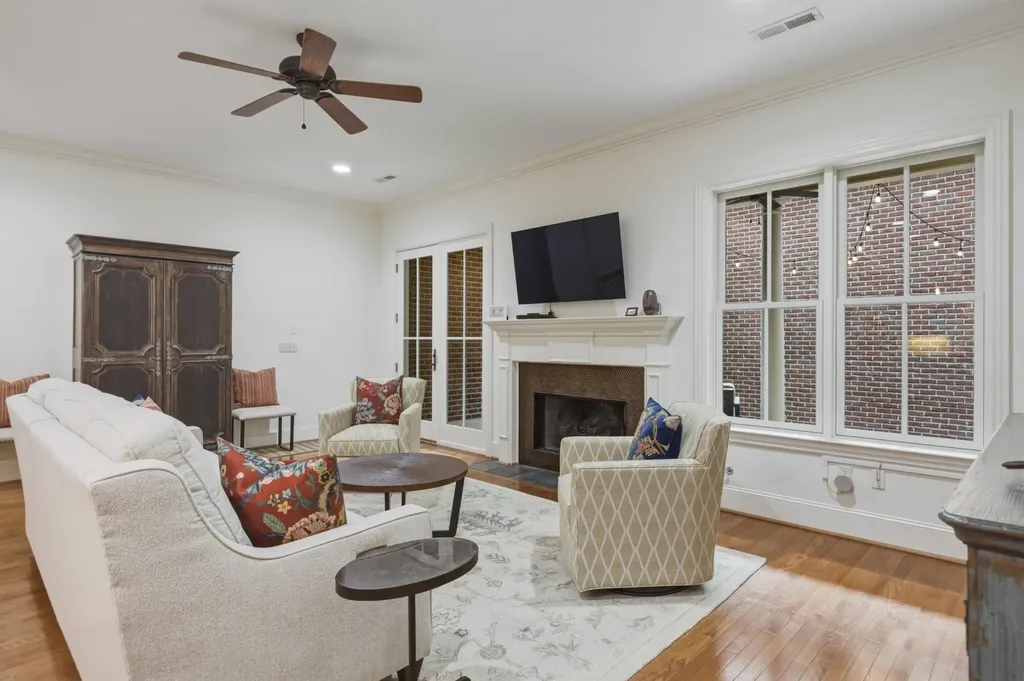 212 Cherry Street Chattanooga TN 37403