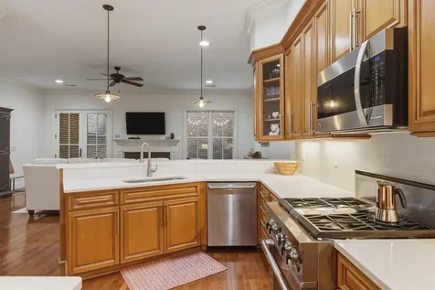 212 Cherry Street Chattanooga TN 37403