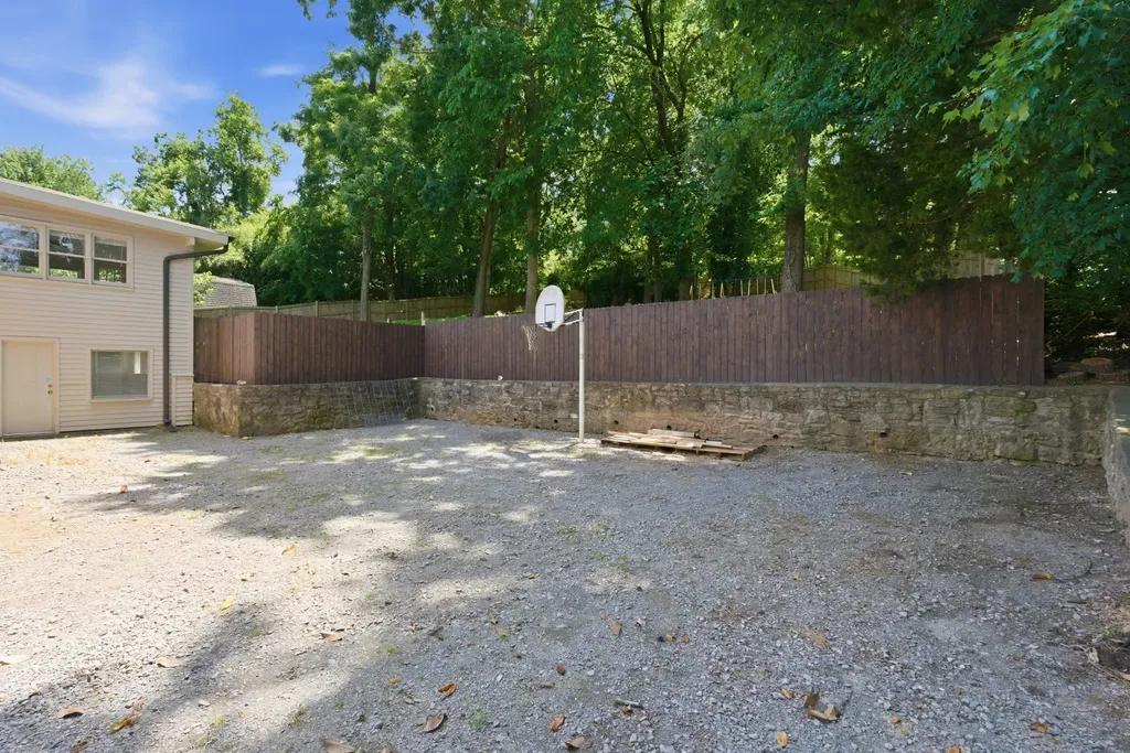 6805 Cloudland Drive Nashville TN 37205