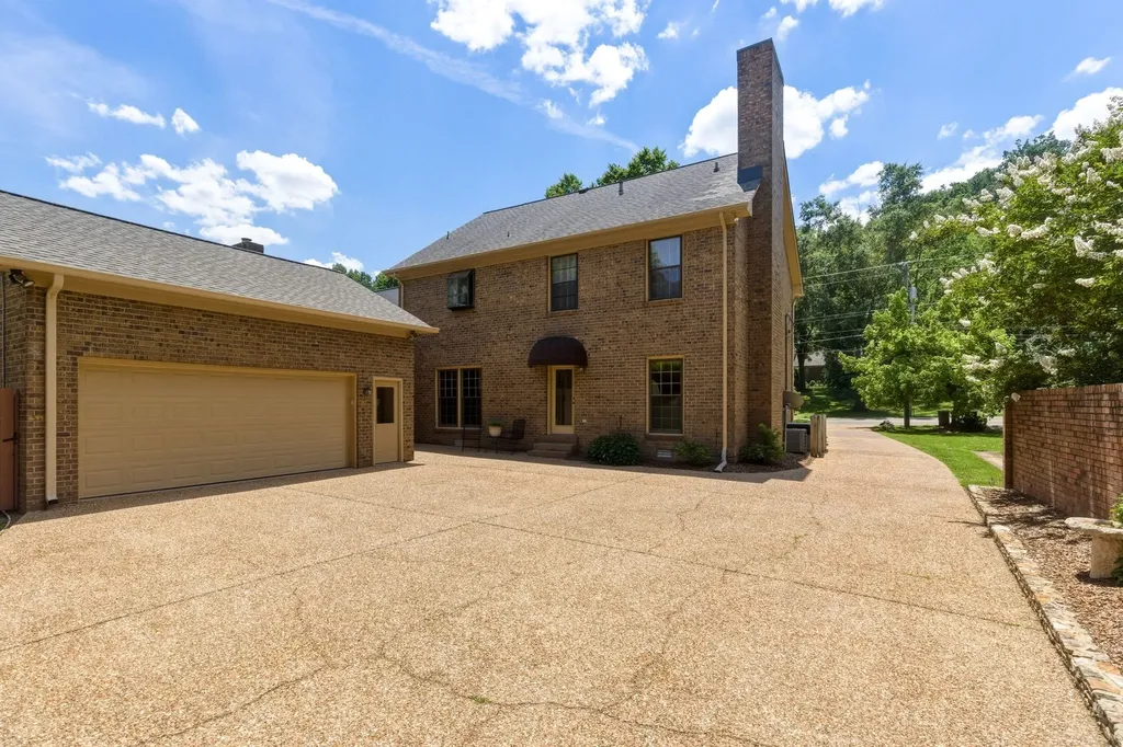 1464 Tyne Boulevard Nashville TN 37215