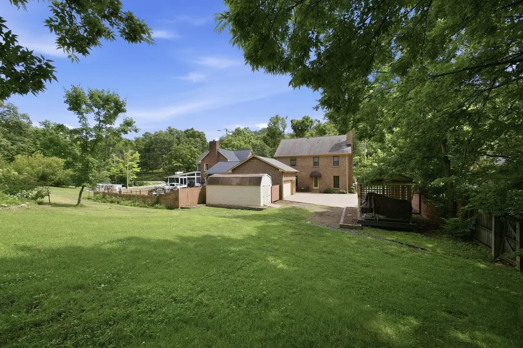1464 Tyne Boulevard Nashville TN 37215