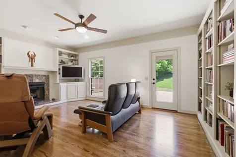 1464 Tyne Boulevard Nashville TN 37215