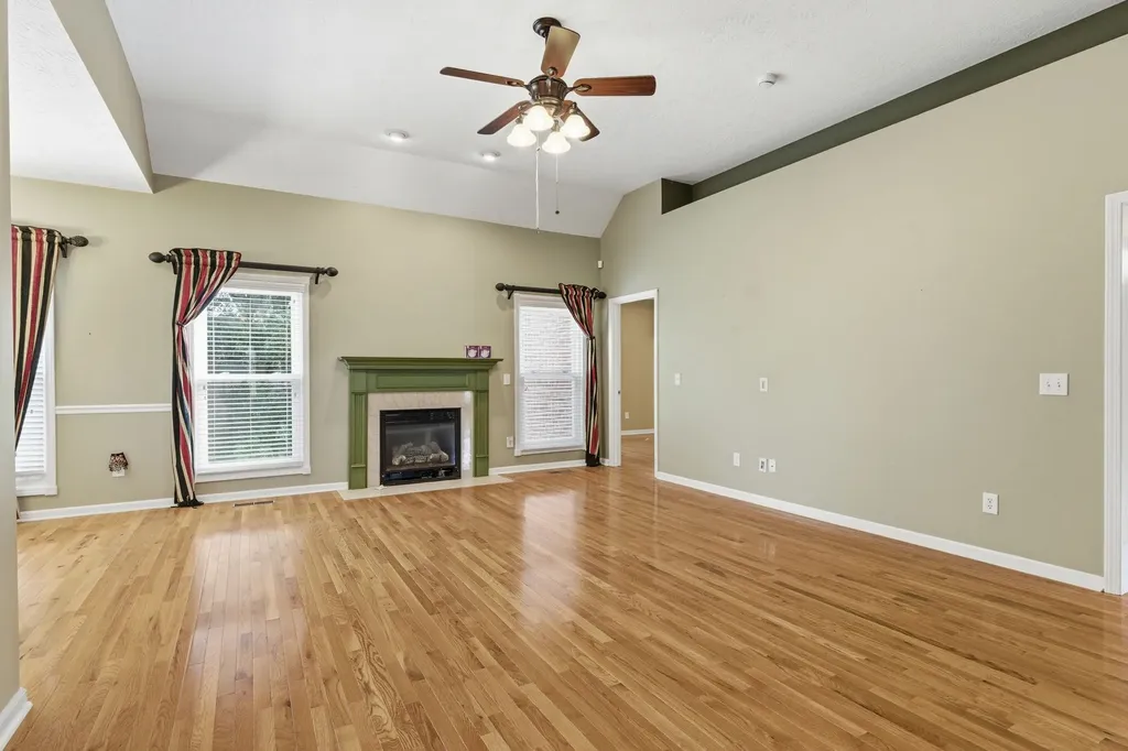 108 Strathmore Court Hendersonville TN 37075