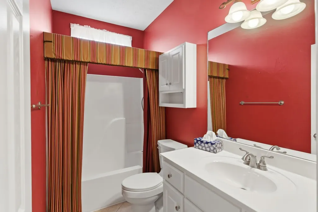 108 Strathmore Court Hendersonville TN 37075