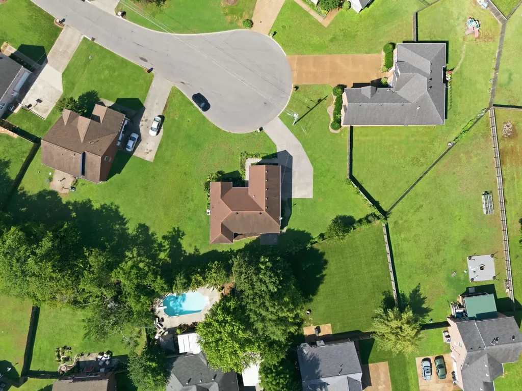 108 Strathmore Court Hendersonville TN 37075