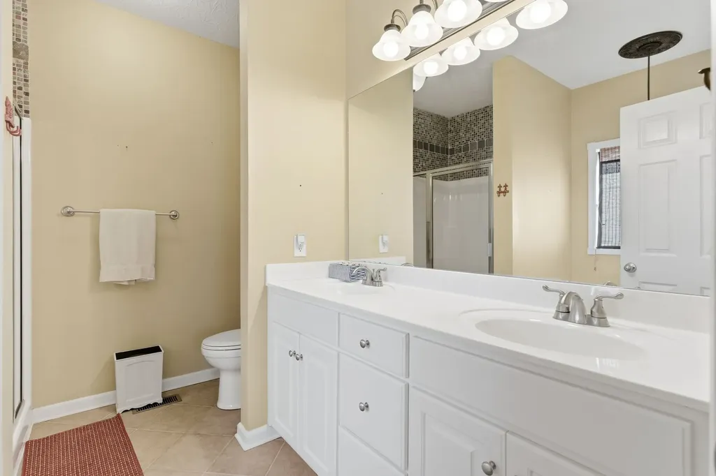 108 Strathmore Court Hendersonville TN 37075