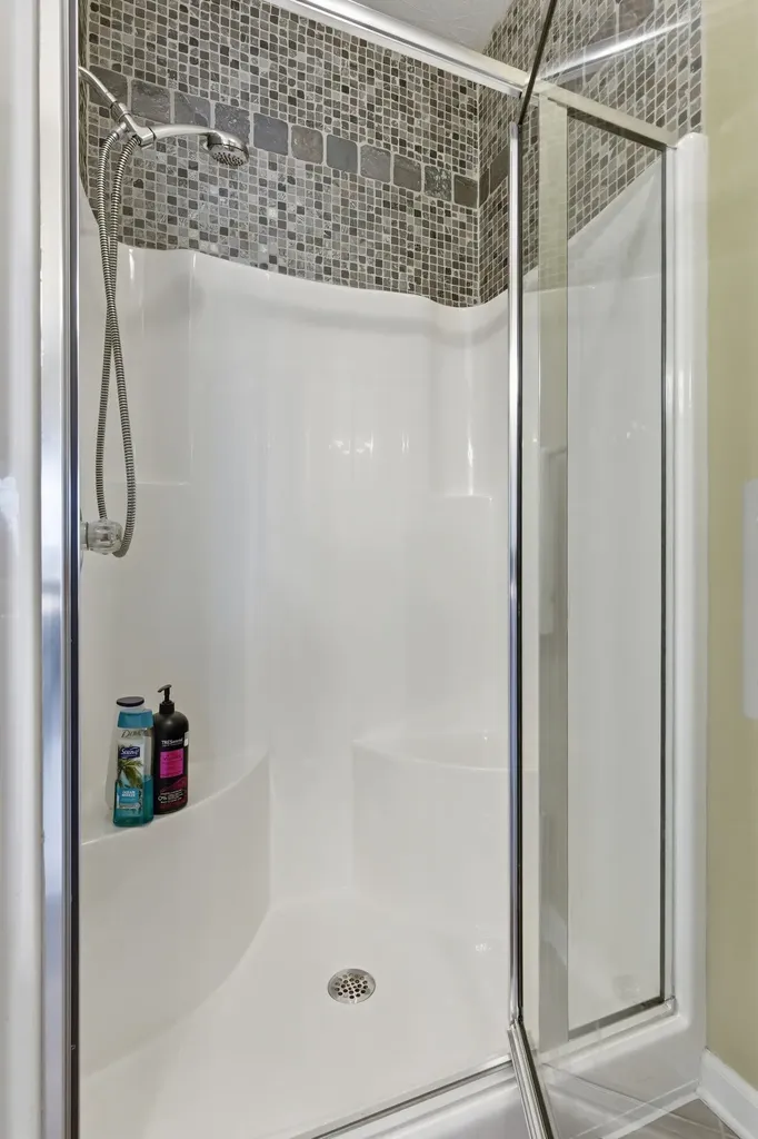 108 Strathmore Court Hendersonville TN 37075