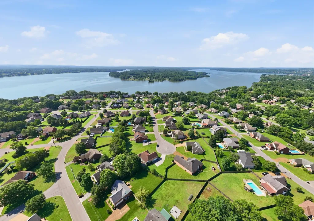 108 Strathmore Court Hendersonville TN 37075