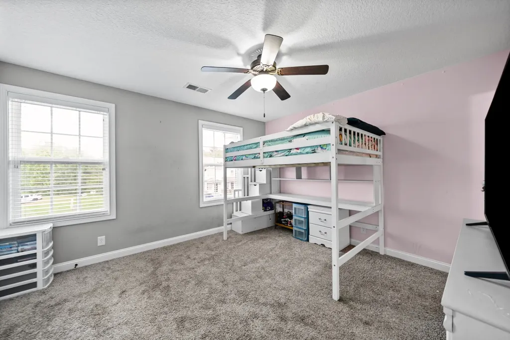 354 Sam Houston Circle Clarksville TN 37040