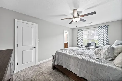 354 Sam Houston Circle Clarksville TN 37040