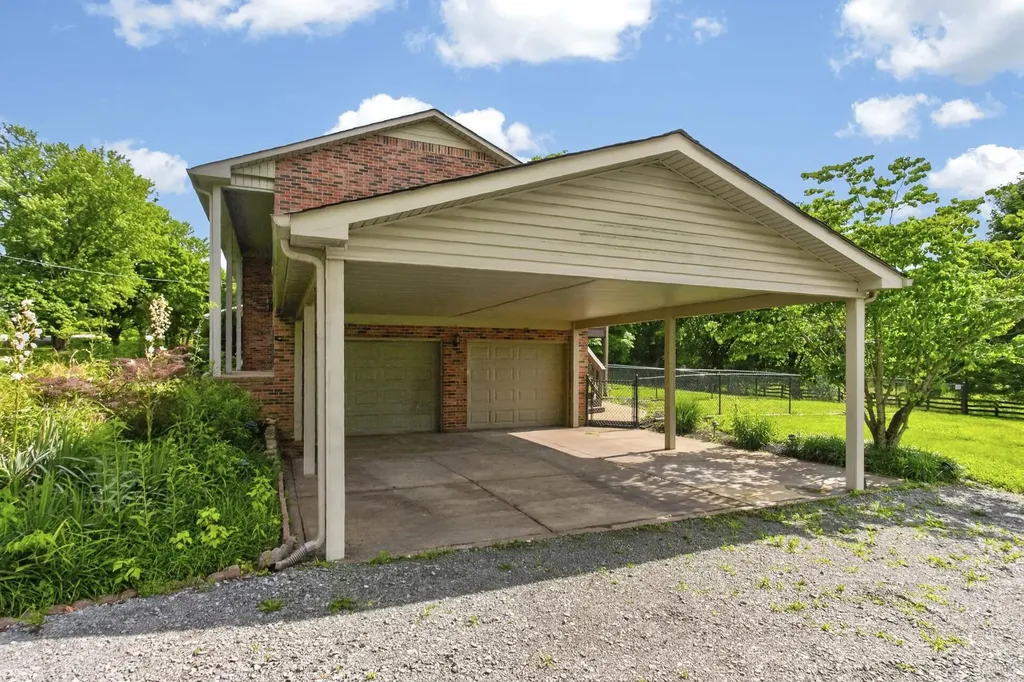 1053 Johns Road Joelton TN 37080