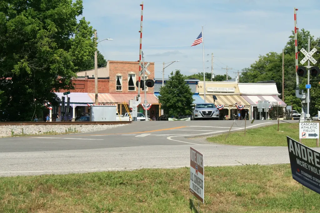 0 Hwy 82, E Bell Buckle TN 37020