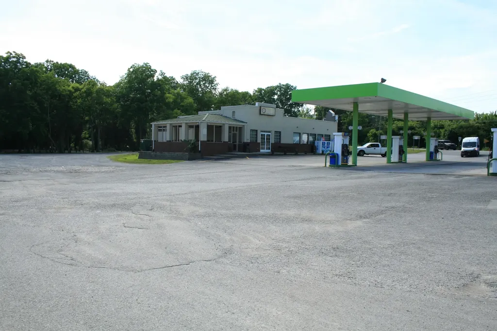 0 Hwy 82, E Bell Buckle TN 37020