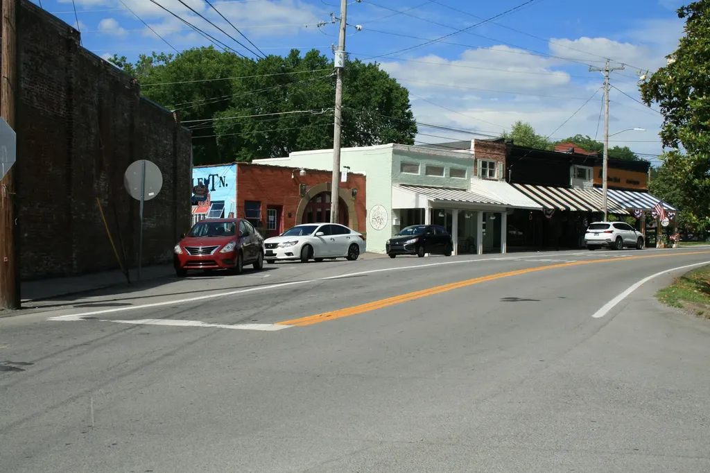 0 Hwy 82, E Bell Buckle TN 37020