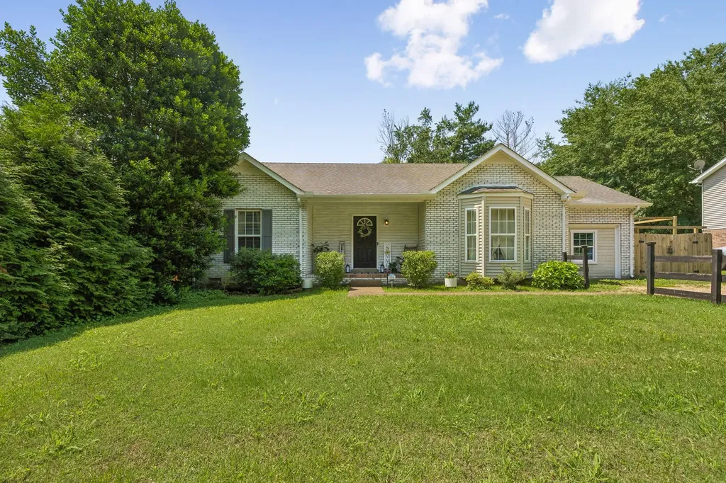 7879 Horn Tavern Road Fairview TN 37062