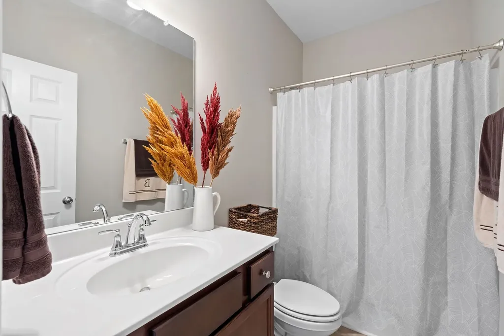 4926 Turquoise Lane Murfreesboro TN 37129