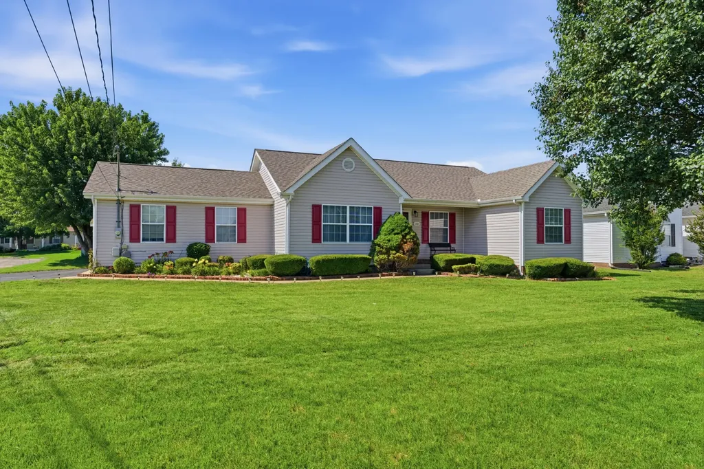 1701 Jamie Drive Columbia TN 38401