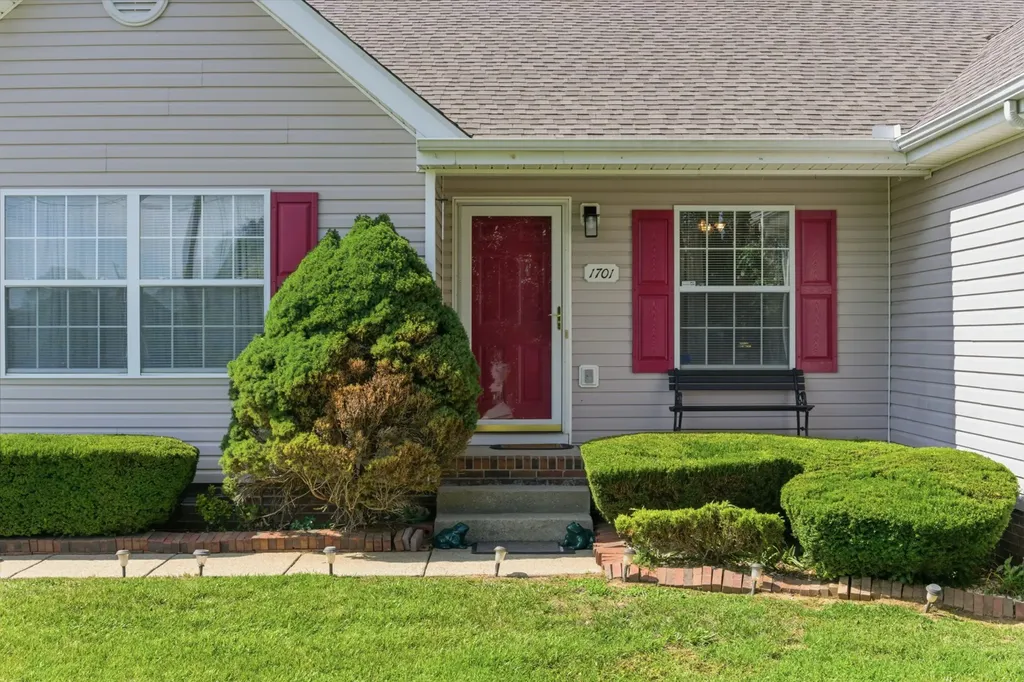 1701 Jamie Drive Columbia TN 38401