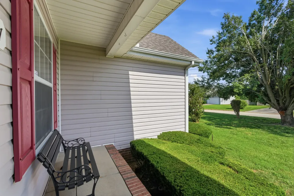 1701 Jamie Drive Columbia TN 38401