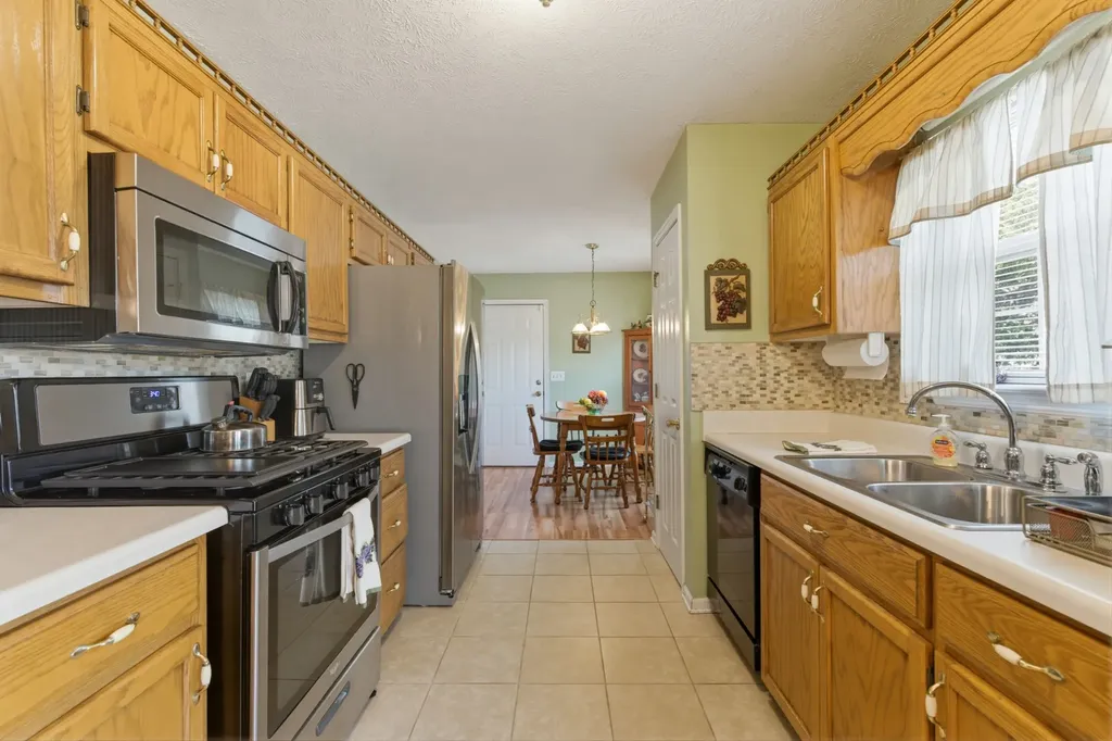 1701 Jamie Drive Columbia TN 38401