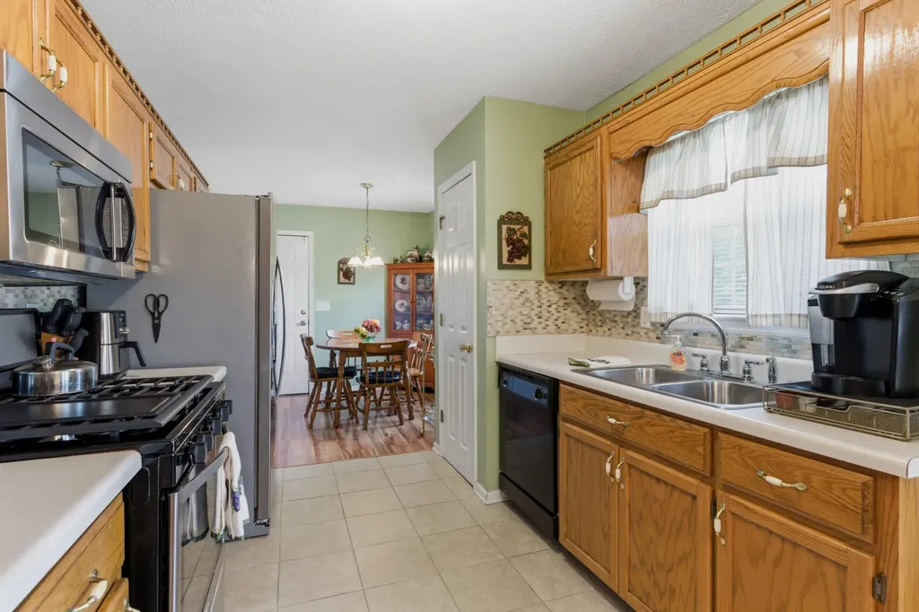 1701 Jamie Drive Columbia TN 38401