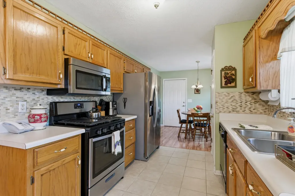 1701 Jamie Drive Columbia TN 38401