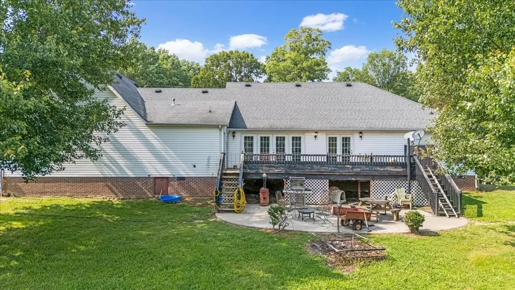 431 Jack Thomas Drive Manchester TN 37355