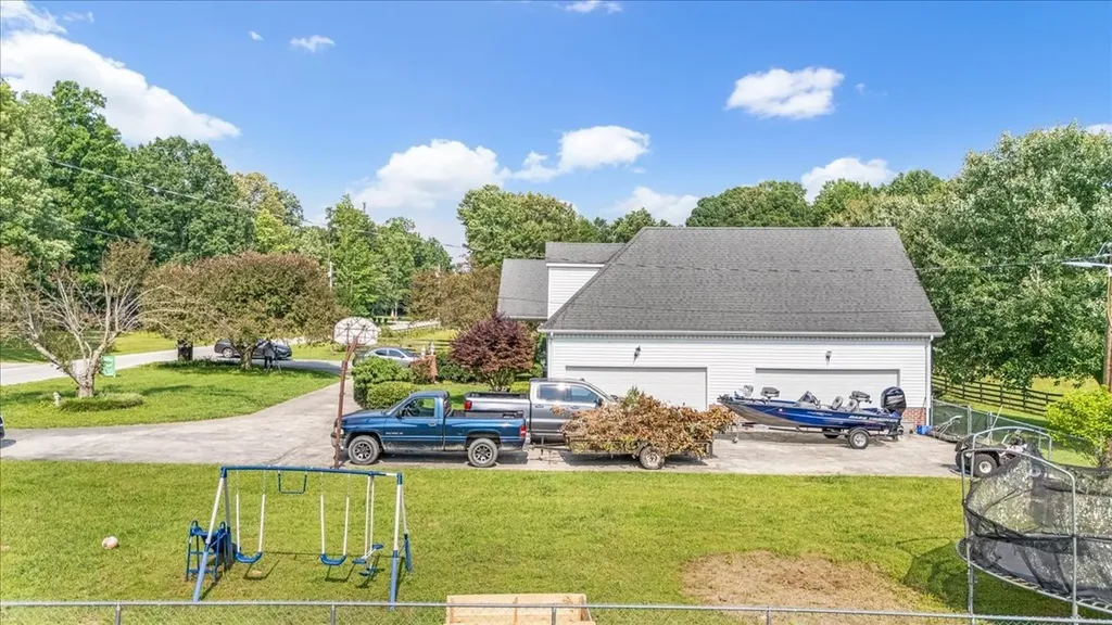 431 Jack Thomas Drive Manchester TN 37355