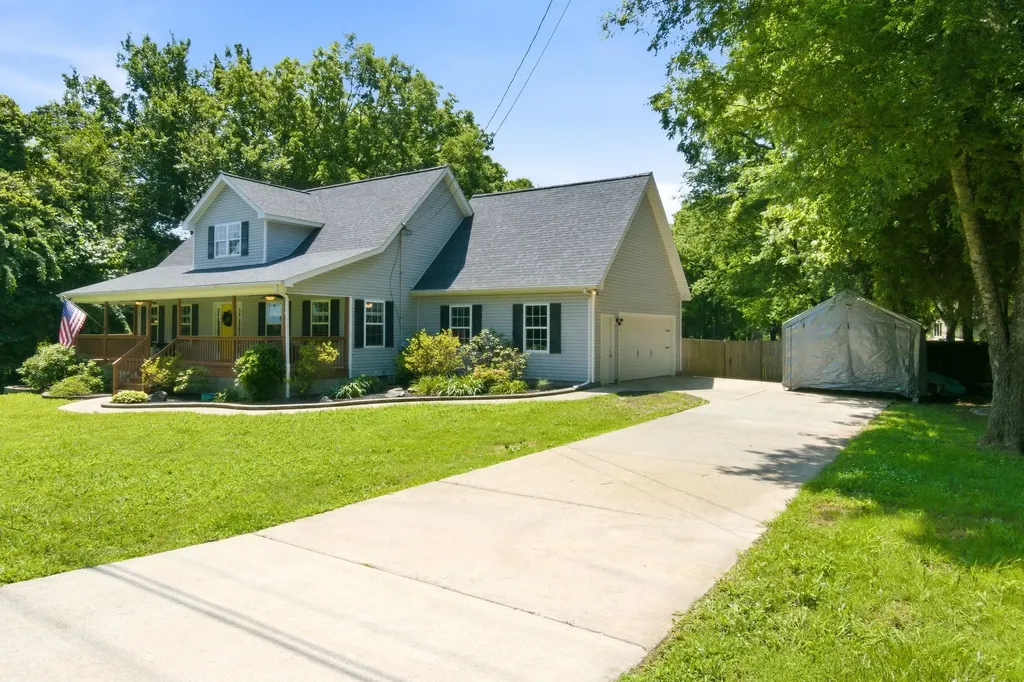 1941 Thompson Road Murfreesboro TN 37128