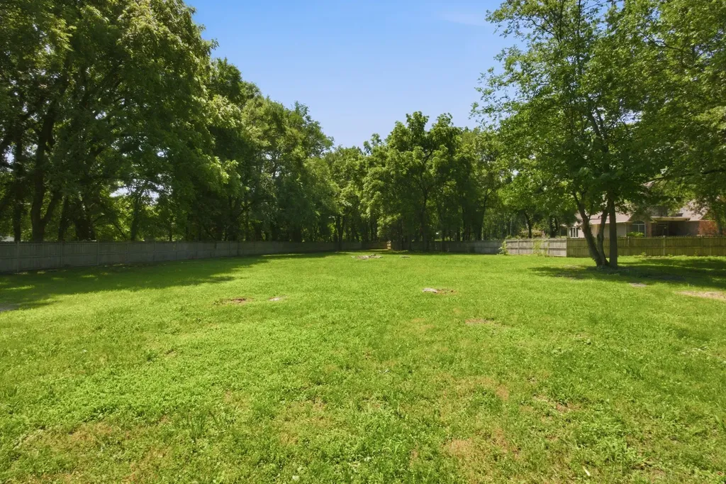 1941 Thompson Road Murfreesboro TN 37128