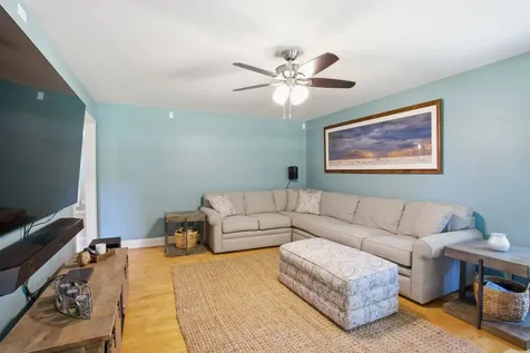 1941 Thompson Road Murfreesboro TN 37128
