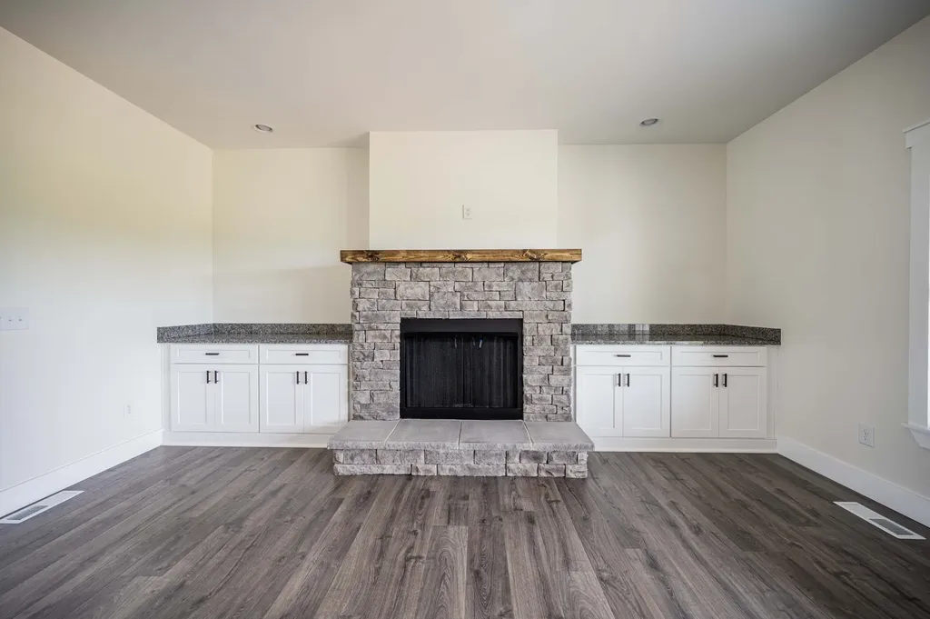 2672 Coleytown Road Lafayette TN 37083