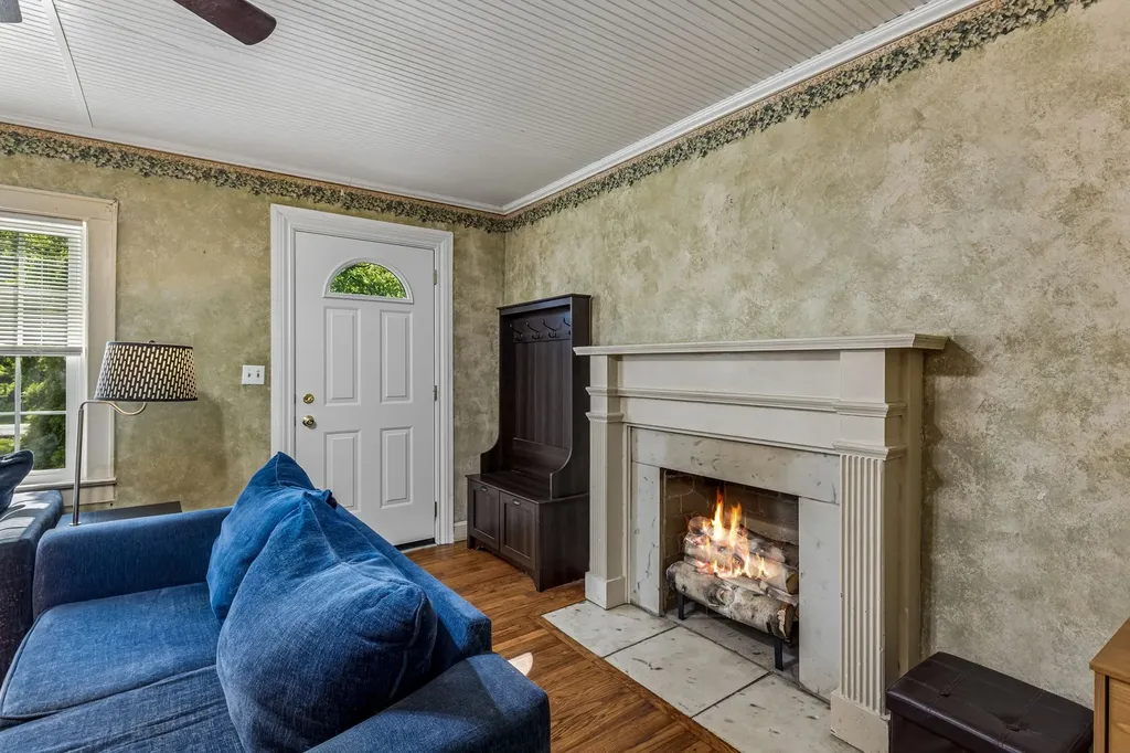 312 Castle Heights Avenue Lebanon TN 37087