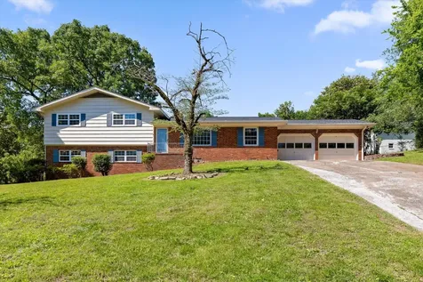404 Lark Lane Chattanooga TN 37415